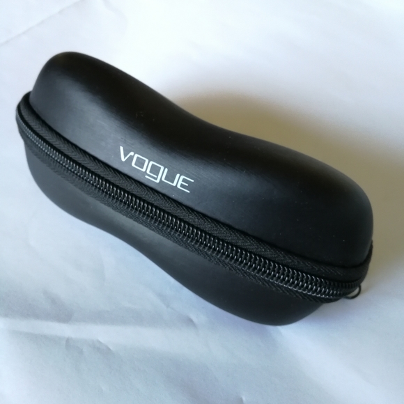 Vogue sunglasses case with zipper - Picture 2 of 10